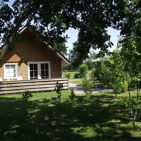 Vakantiehuisjes Landgoed Sonneborghe Kollumerzwaag Eksteriør bilde
